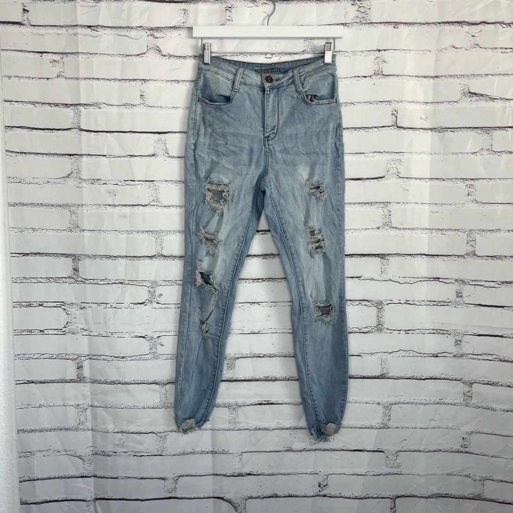 Rue21 High Rise Ankle Jegging Light Wash Distressed Denim Women’s Size 6 Jeans